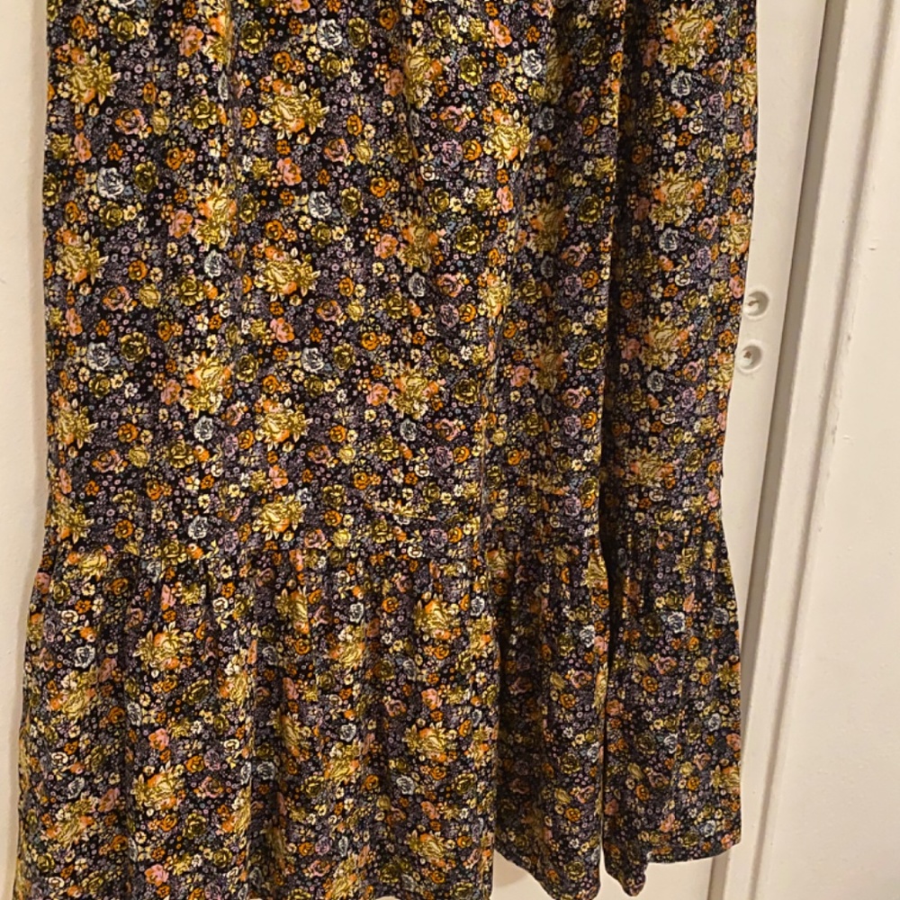 Universal Threads Floral Ruffle Maxi Dress - Picture 2 of 8